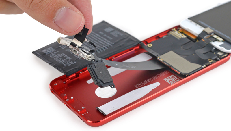 Illustration for article titled La autopsia al nuevo iPod Touch revela todos sus cambios internos